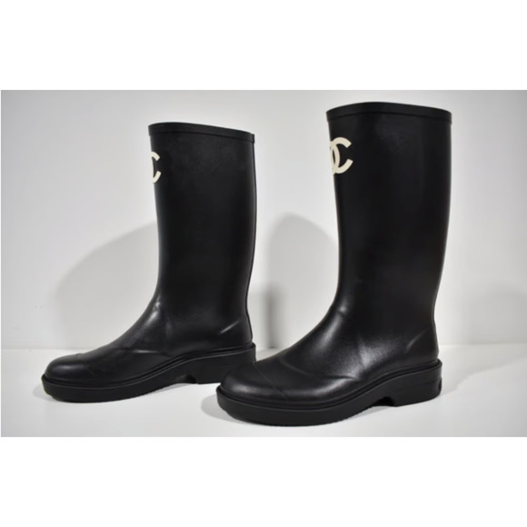 Chanel 22K Black White Caoutchouc CC Logo High Pull On Rubber Rain Boots 42 - Picture 9 of 12